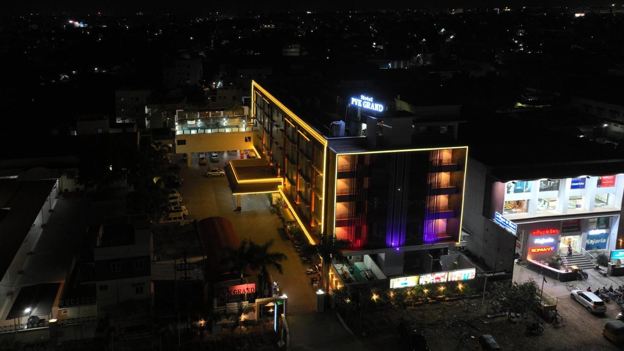 Hotel Pvk Grand ディンディーグル エクステリア 写真